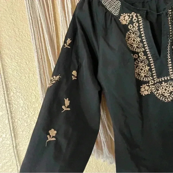 Anthropologie black brown embroidered blouse top size 6 - Picture 2 of 6